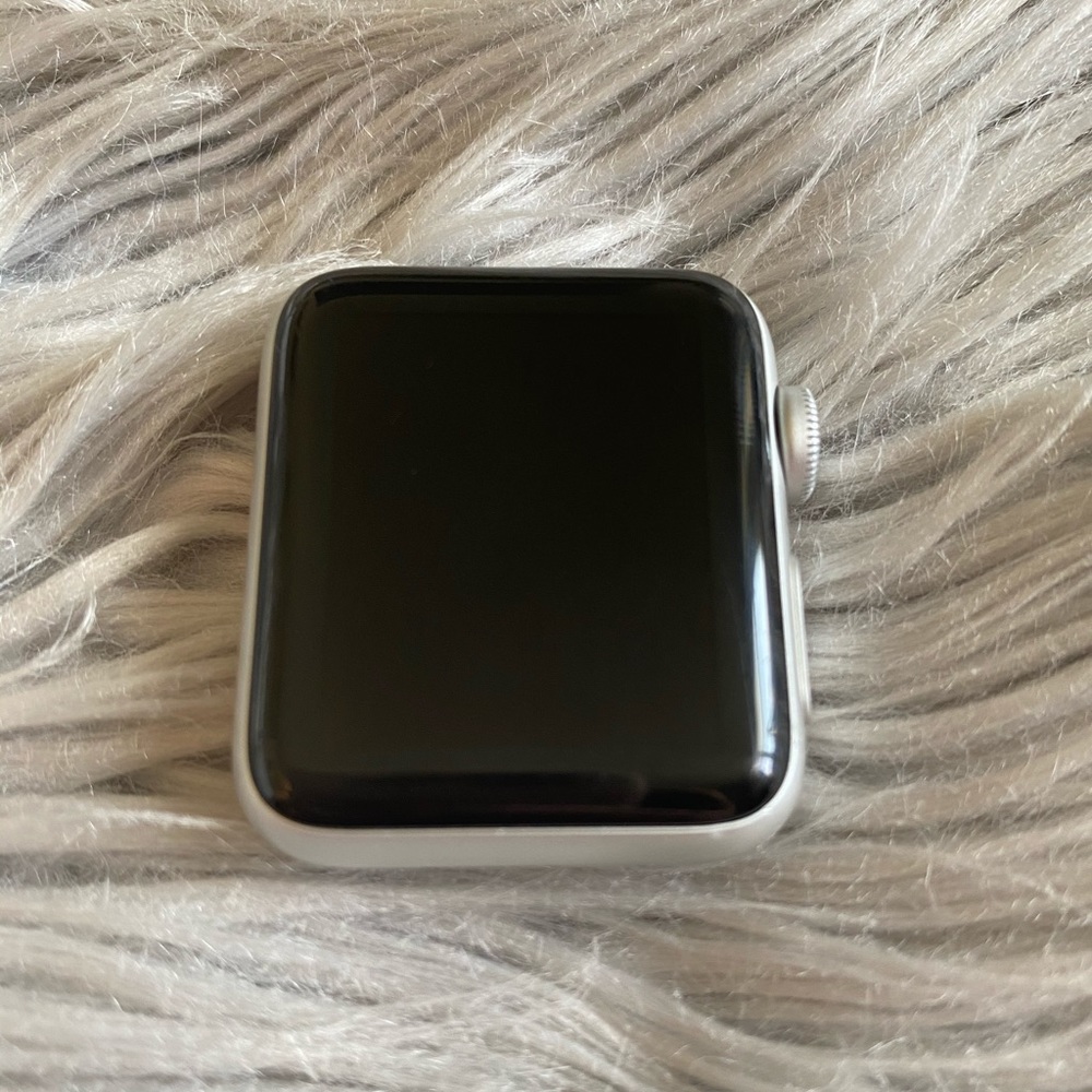 Apple Watch Series 2 Sport 38mm Silver Aluminum